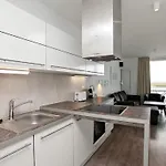 6 Person In Апартаменты