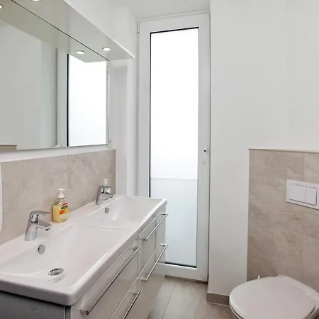 6 Person In Wendtorf